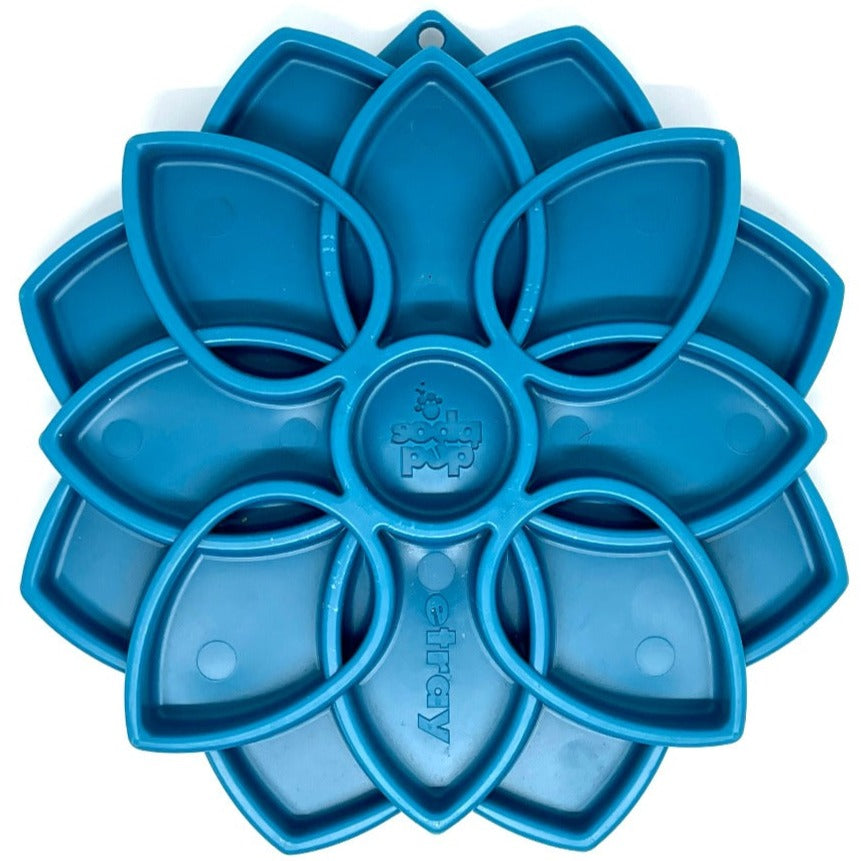Blue flower-shaped slow feeder tray